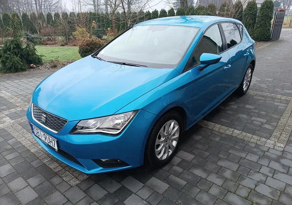 samochody osobowe Seat Leon cena 39800 przebieg: 111644, rok produkcji 2014 z Pajęczno